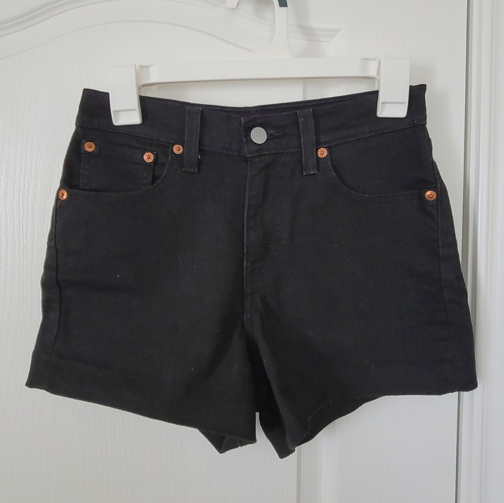 Levis Black Women High Rise Shorts Size 27